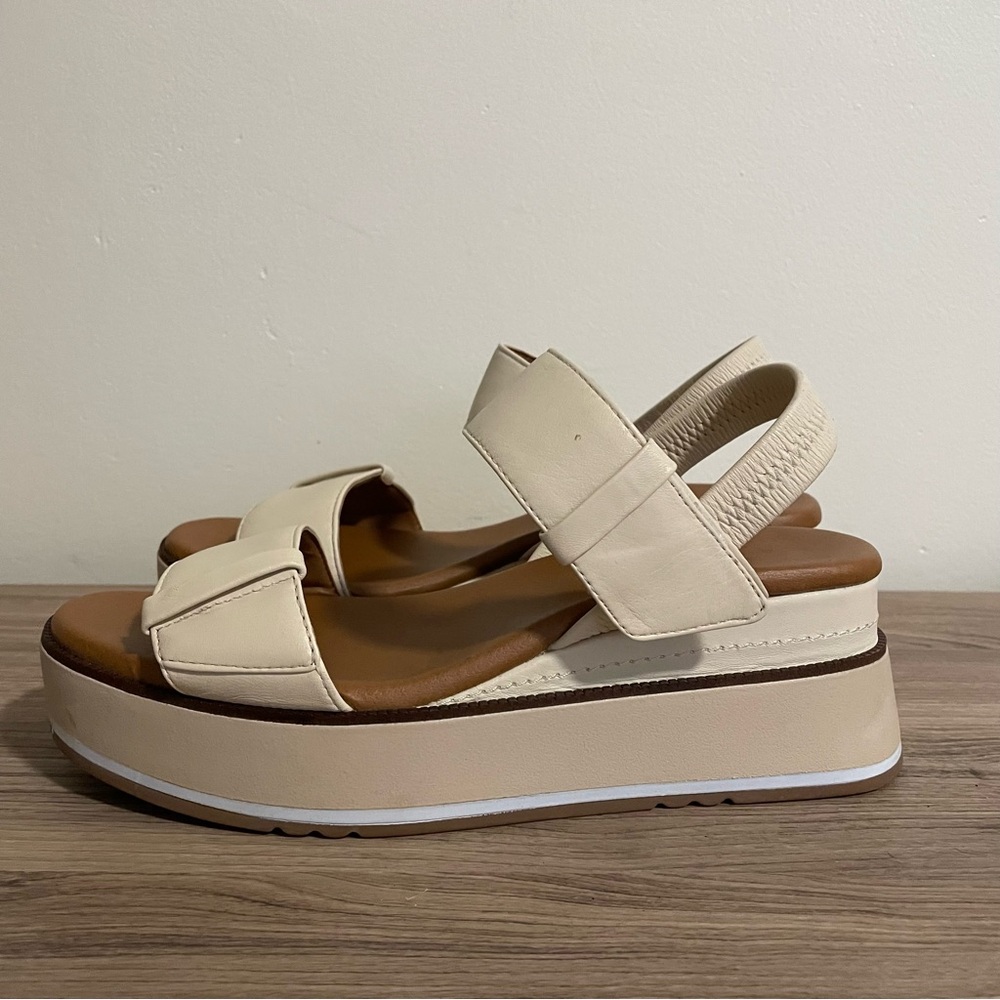 Caslon platform sandals cream leather size 8M